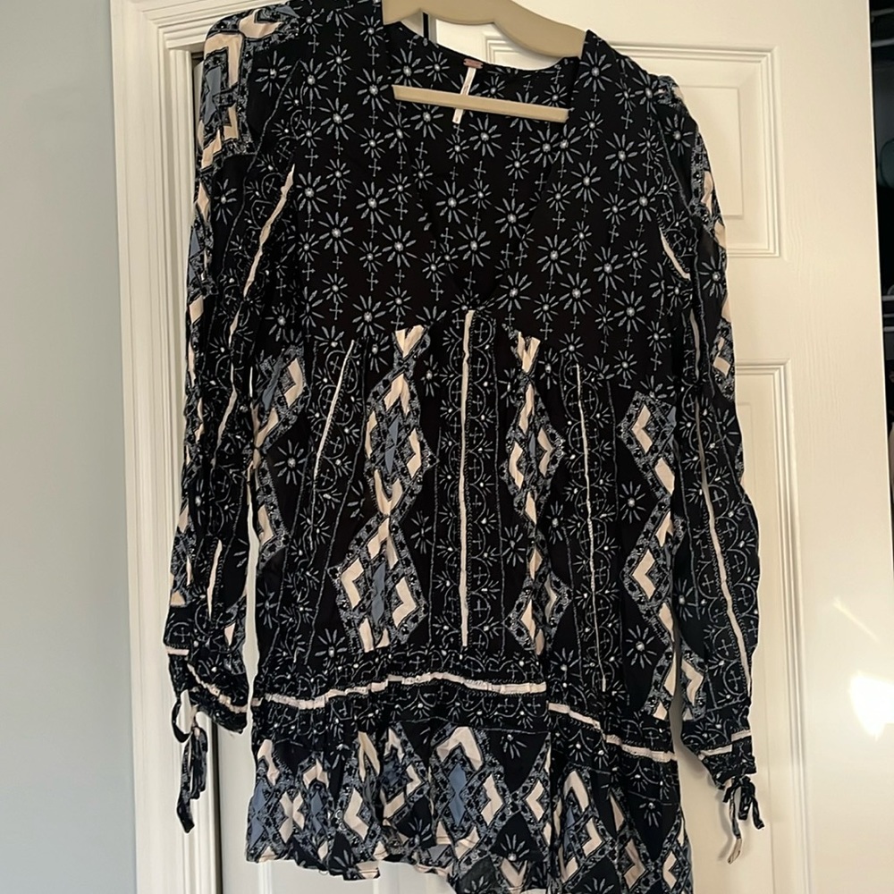 Free People V-neck long sleeve dress